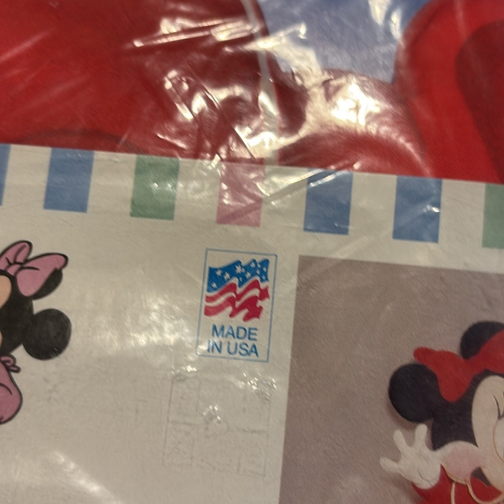 Vintage Minnie Mouse soft wall hanging nursery decor in original package - Picture 4 of 5